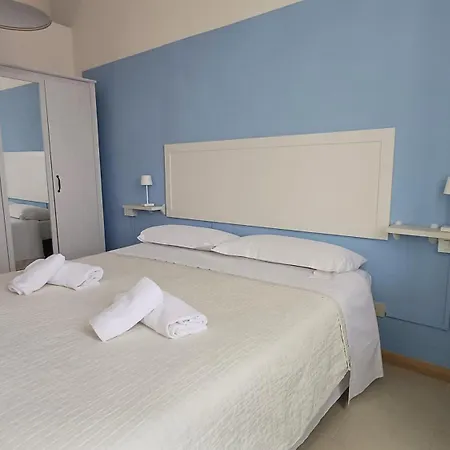 Otel Canarco *