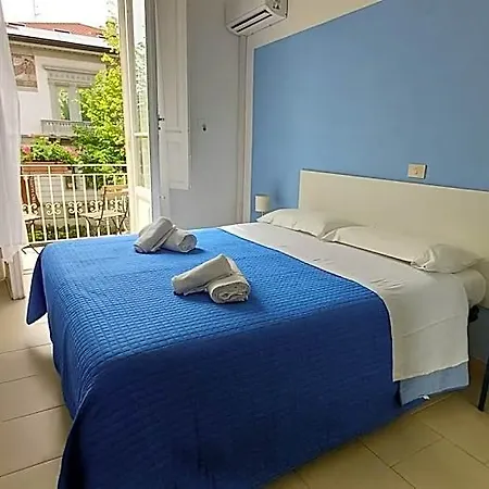 Hotel Canarco Viareggio